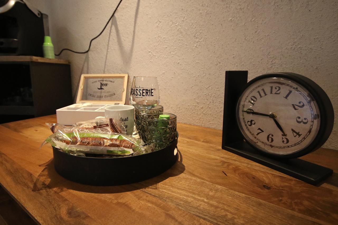 La Maesta' Acomodação com café da manhã Langhirano Exterior foto